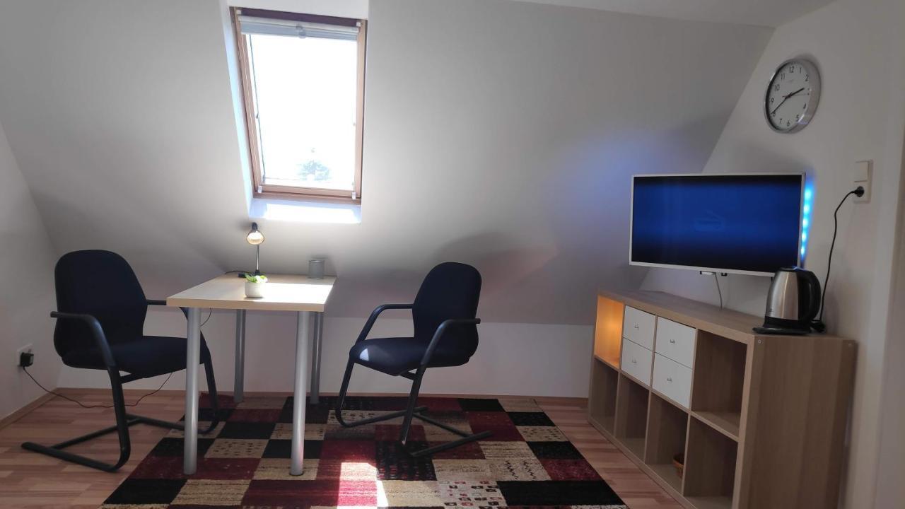 4-Zimmer Haus In Lipcse Kültér fotó
